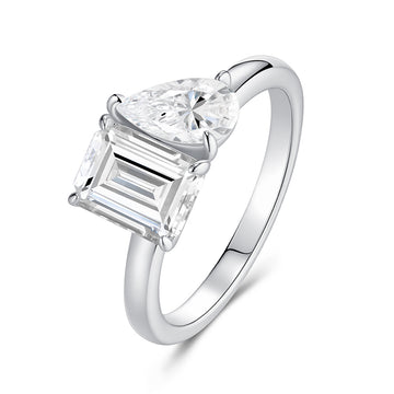 Bague deux pierres en moissanite TOI ET MOI | Taille émeraude et serti griffes en forme de poire | Bague de fiançailles unique symbole d'amour