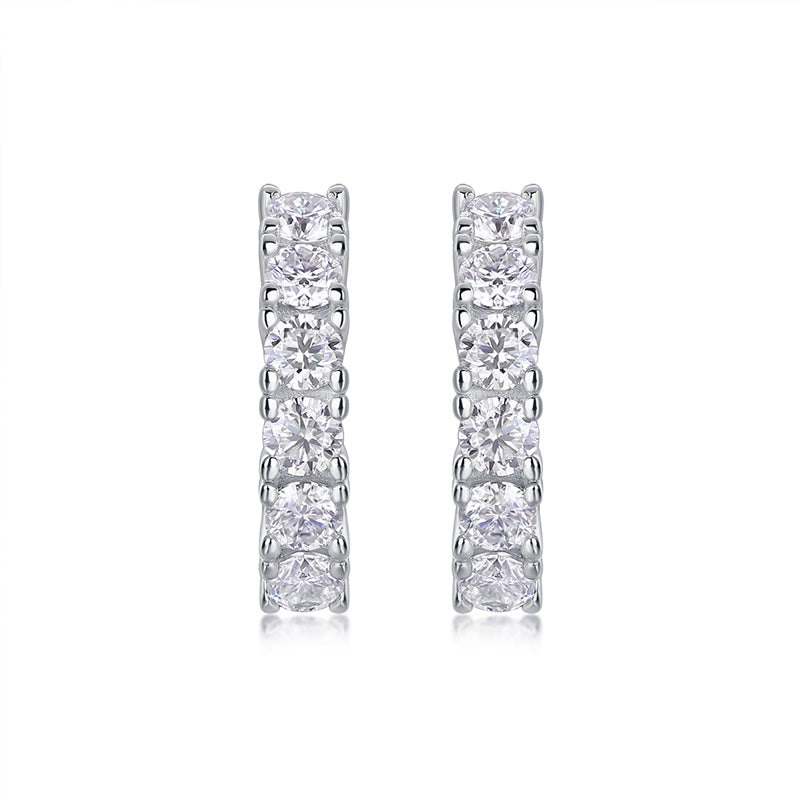 Boucles d'oreilles créoles Galaxy en moissanite · Design en argent 925 | Argent sterling 925