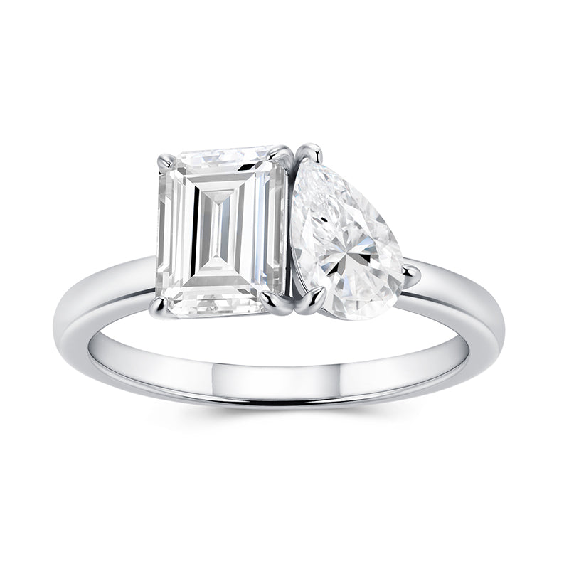 Bague deux pierres en moissanite TOI ET MOI | Taille émeraude et serti griffes en forme de poire | Bague de fiançailles unique symbole d'amour