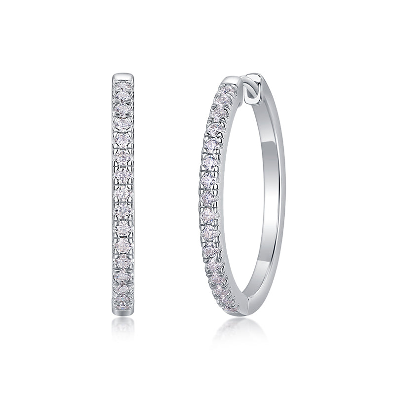 Créoles célestes en moissanite · Halo radieux en argent sterling 925